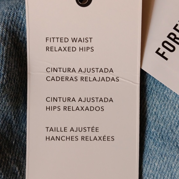 Jeans - Picture 6 of 7